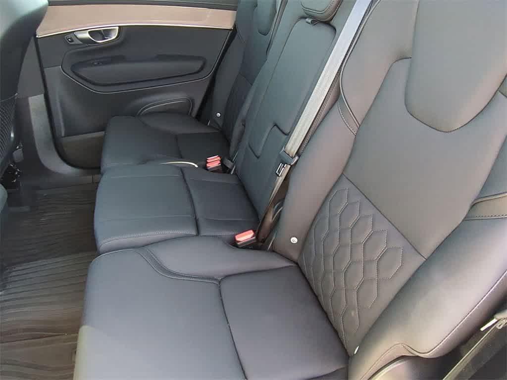 new 2025 Volvo XC90 car, priced at $61,861