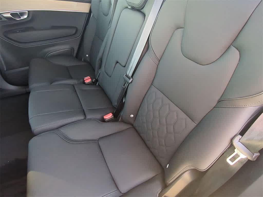 new 2026 Volvo XC90 car, priced at $70,285