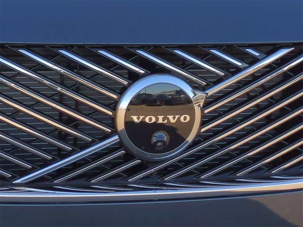 new 2026 Volvo XC90 car, priced at $70,285