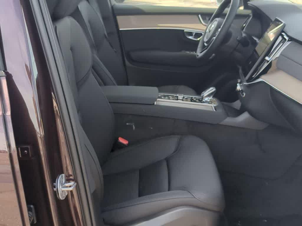 new 2026 Volvo XC90 car, priced at $61,436