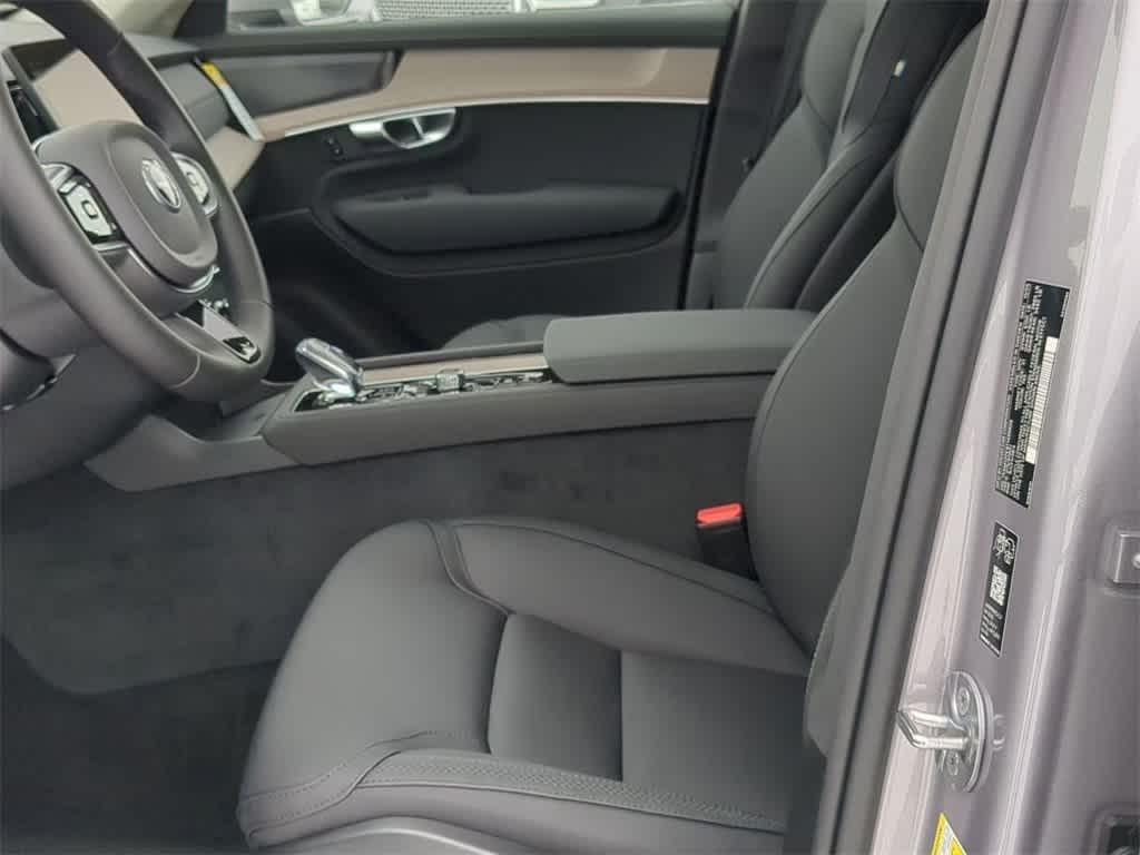 new 2026 Volvo XC90 car, priced at $66,932