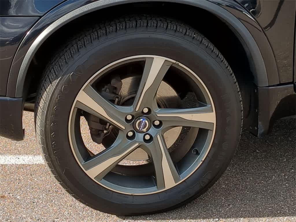 used 2014 Volvo XC90 car, priced at $7,999