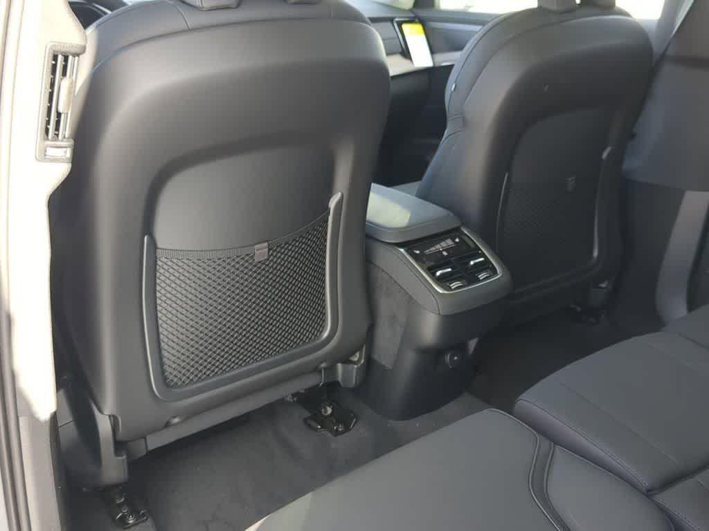 new 2026 Volvo XC90 car, priced at $69,291