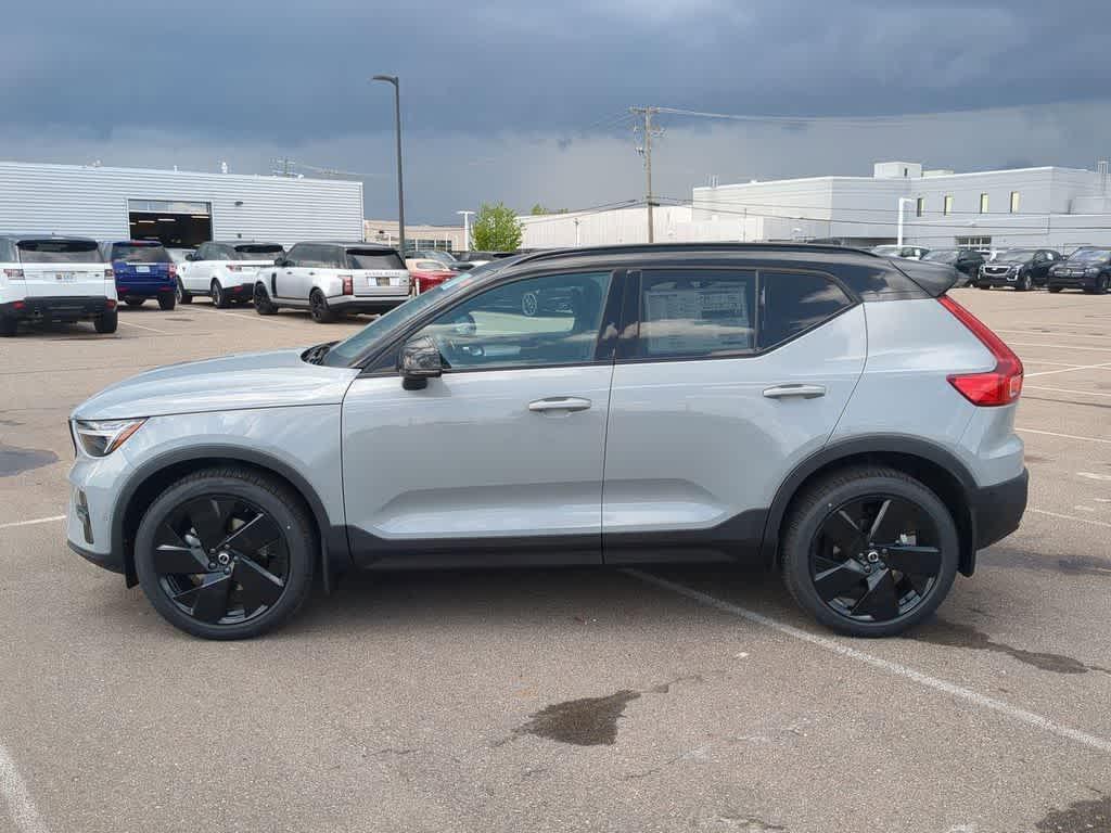 new 2026 Volvo XC40 car, priced at $52,975