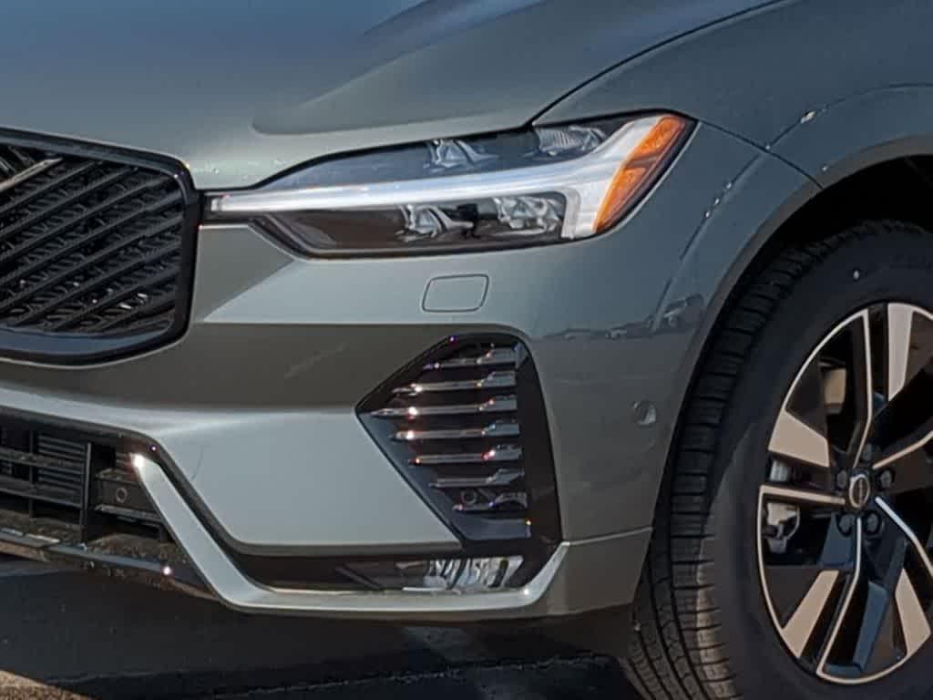 new 2026 Volvo XC60 car, priced at $56,369