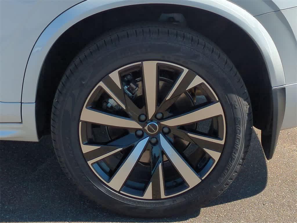 new 2025 Volvo XC90 car, priced at $58,532