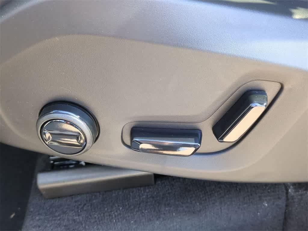 new 2026 Volvo XC90 car, priced at $69,174