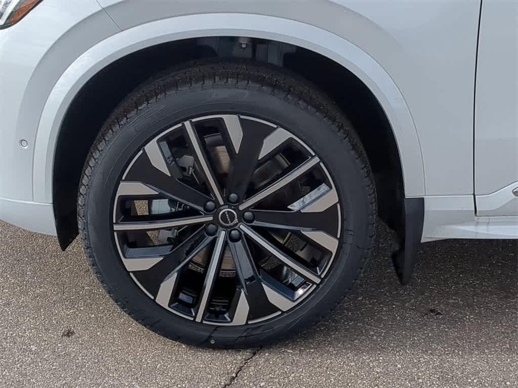 new 2026 Volvo XC90 car, priced at $72,399