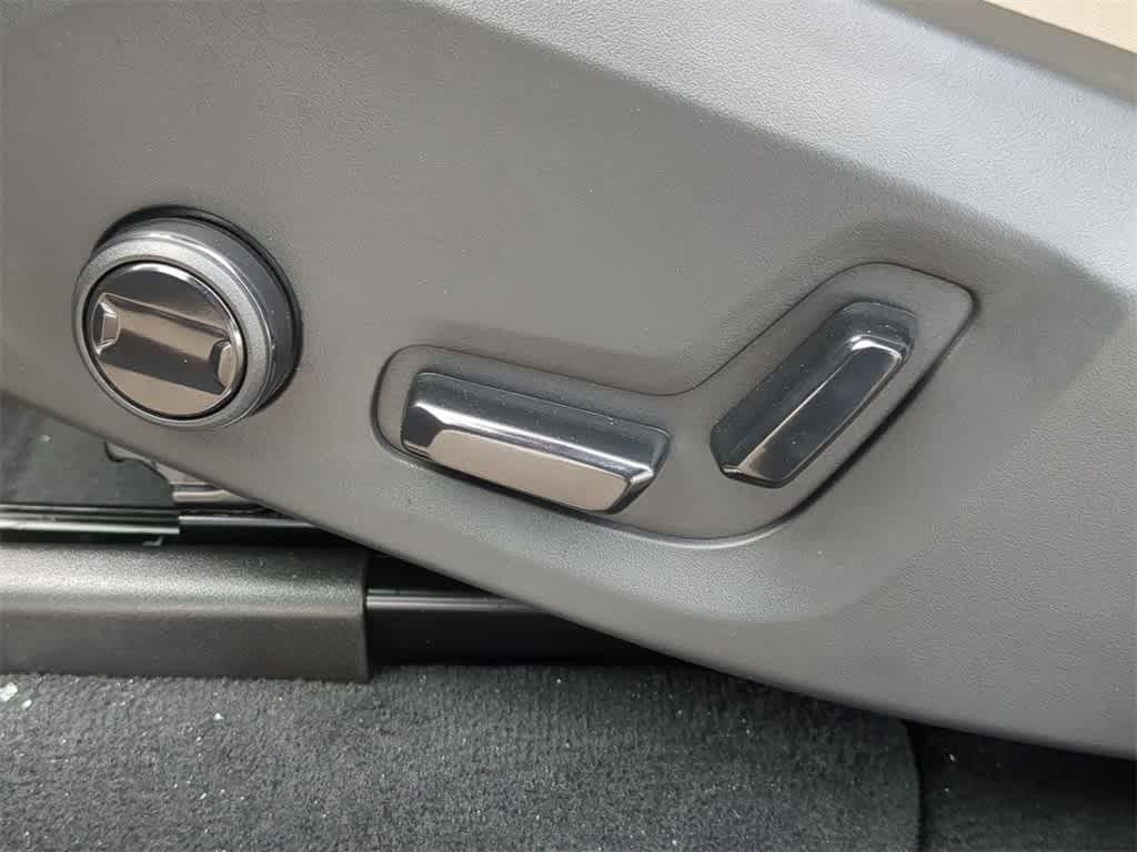 new 2026 Volvo XC90 car, priced at $70,412