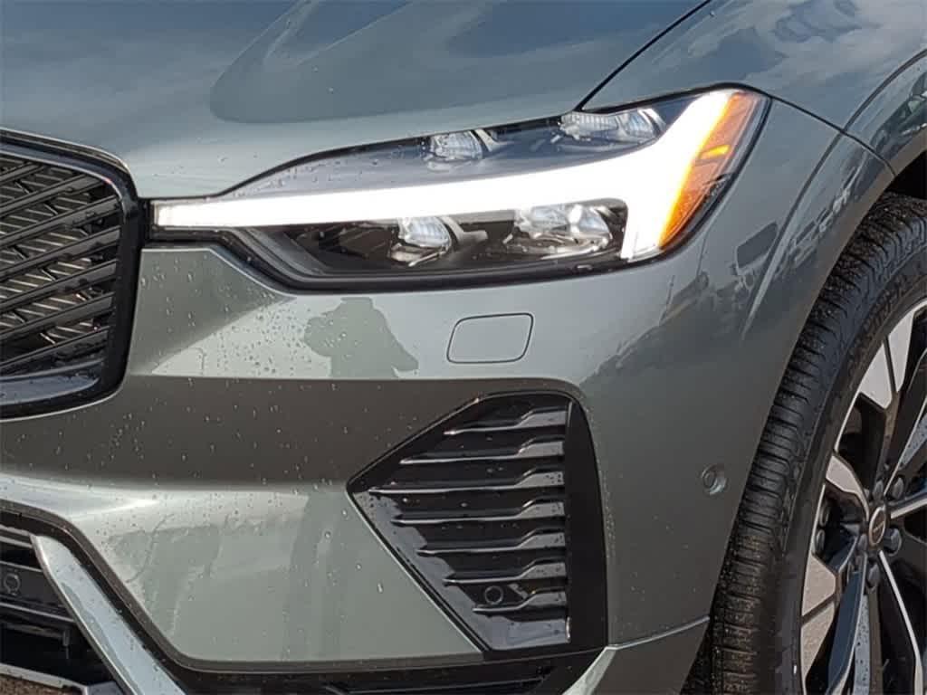 new 2026 Volvo XC60 Plug-In Hybrid car, priced at $78,095