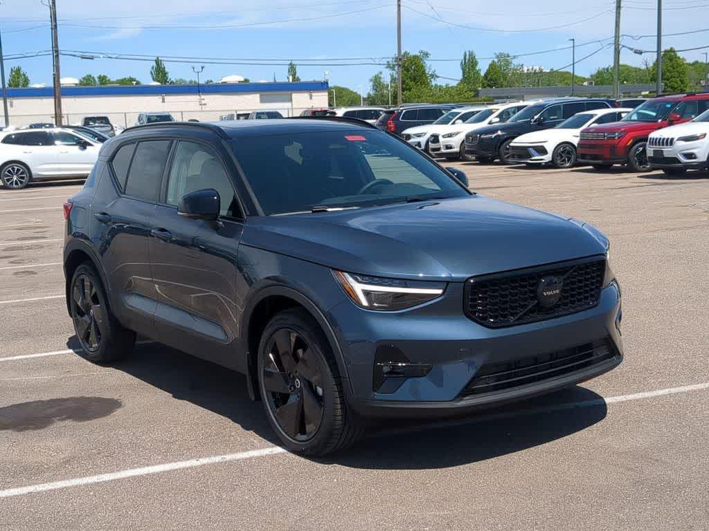 new 2026 Volvo XC40 car, priced at $52,377