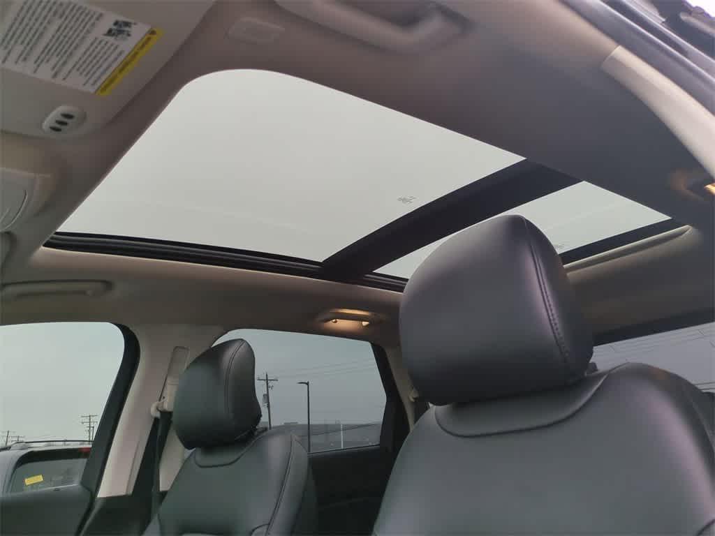 used 2019 Ford Edge car, priced at $11,999