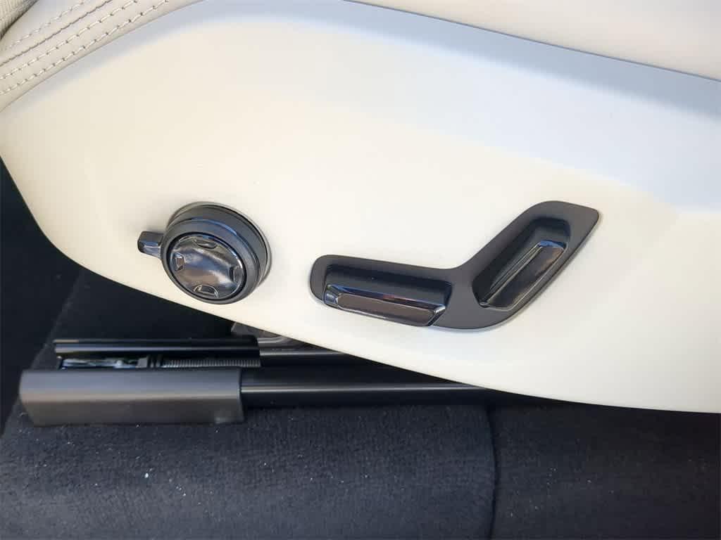 new 2026 Volvo XC90 car, priced at $73,244