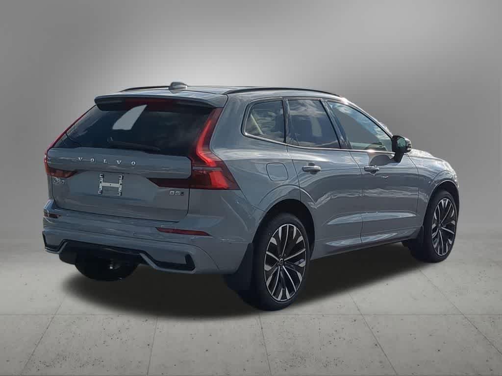 new 2026 Volvo XC60 car, priced at $61,611