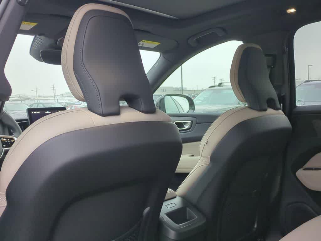 new 2026 Volvo XC60 car, priced at $56,242