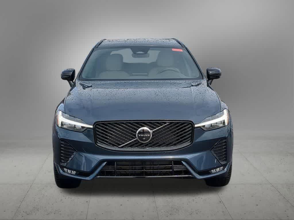 new 2026 Volvo XC60 car, priced at $56,369