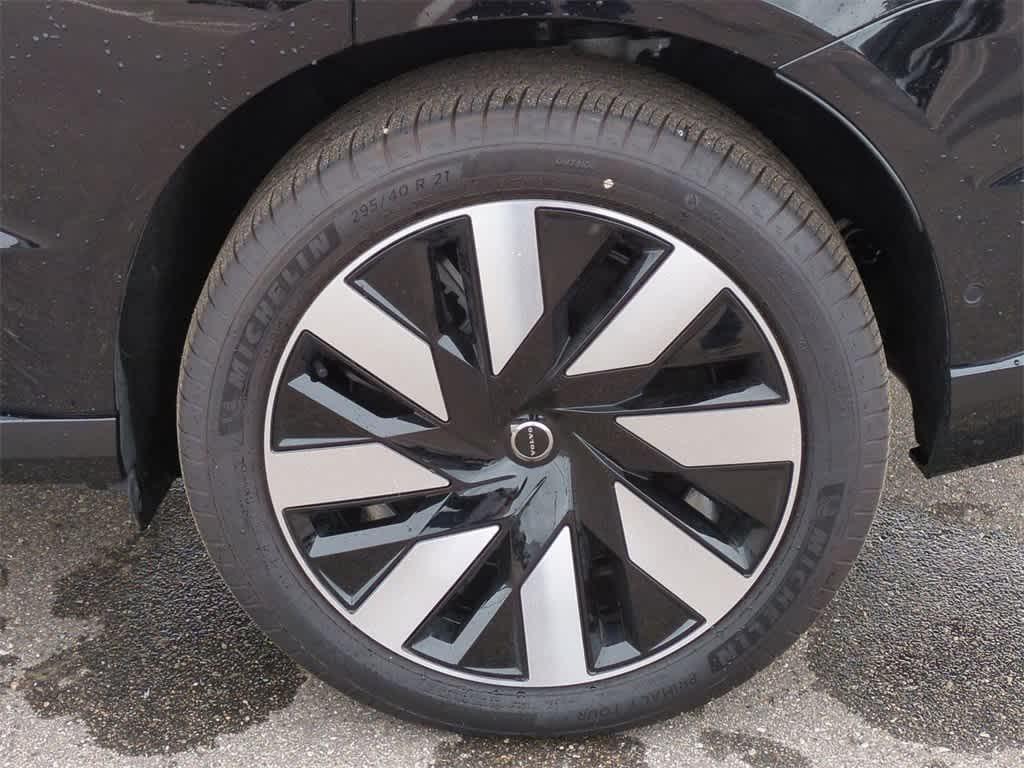 new 2025 Volvo EX90 car, priced at $83,370