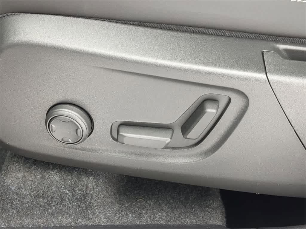 new 2026 Volvo XC40 car, priced at $53,863