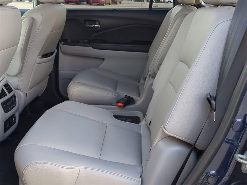 used 2020 Honda Pilot car, priced at $26,499