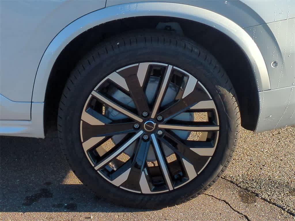 new 2026 Volvo XC90 car, priced at $75,637