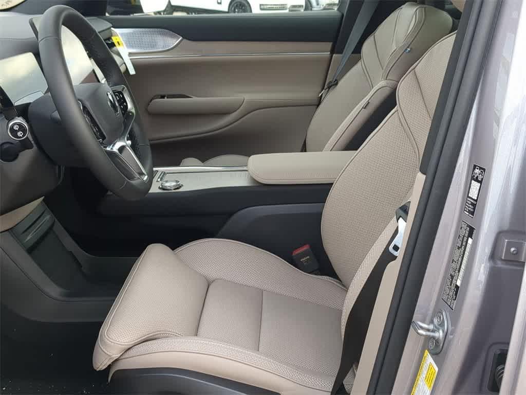 new 2026 Volvo EX90 car, priced at $92,200