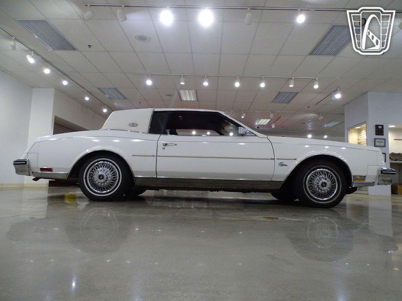 used 1985 Buick Riviera car, priced at $12,500