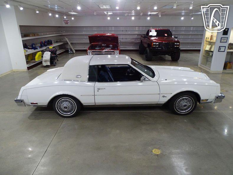 used 1985 Buick Riviera car, priced at $12,500