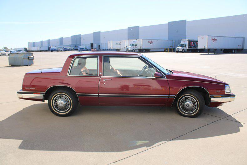 used 1985 Buick Electra car, priced at $13,000