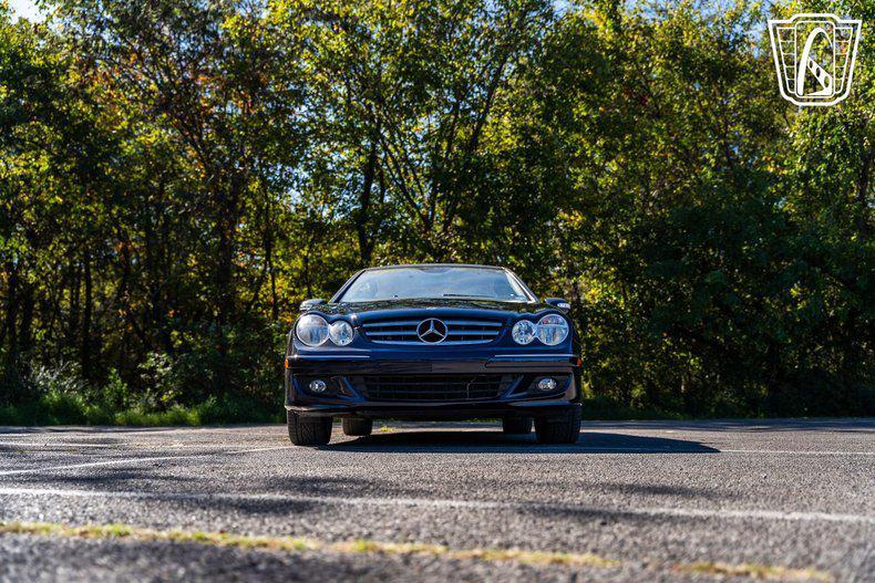 used 2006 Mercedes-Benz CLK-Class car, priced at $11,500