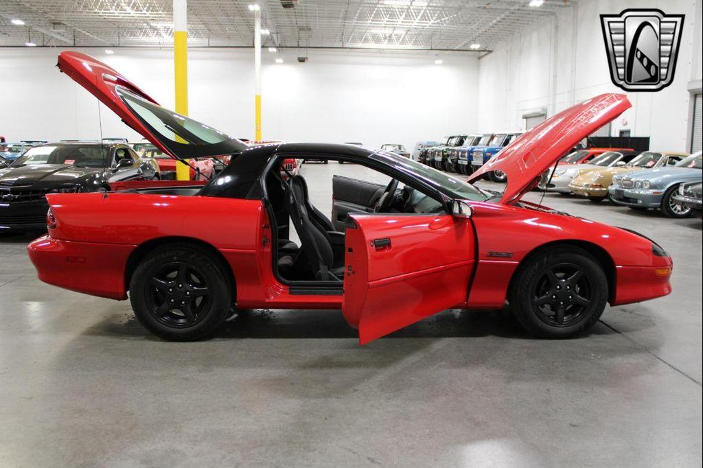 used 1993 Chevrolet Camaro car, priced at $10,000