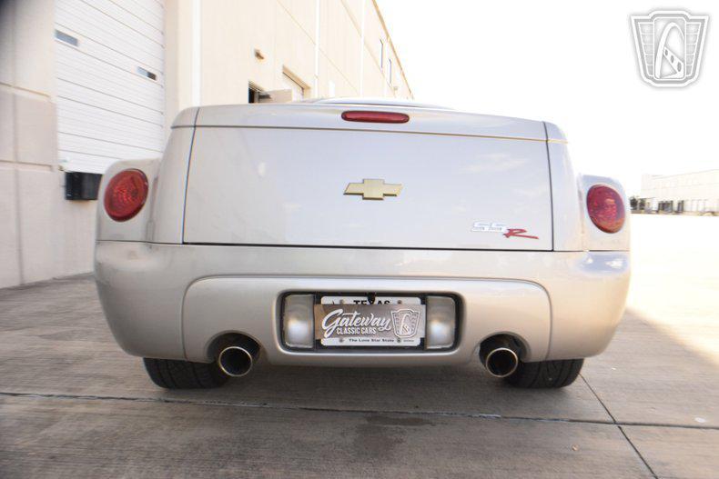 used 2006 Chevrolet SSR car, priced at $34,000
