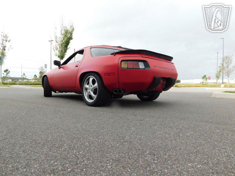 used 1981 Porsche 928 car, priced at $14,500