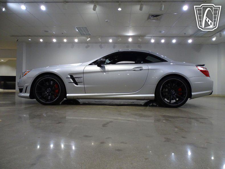 used 2015 Mercedes-Benz SL-Class car, priced at $59,000