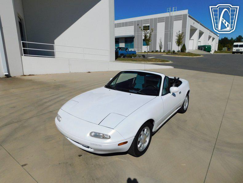 used 1990 Mazda MX-5 Miata car, priced at $9,500