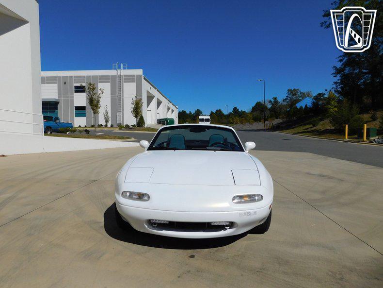 used 1990 Mazda MX-5 Miata car, priced at $9,500