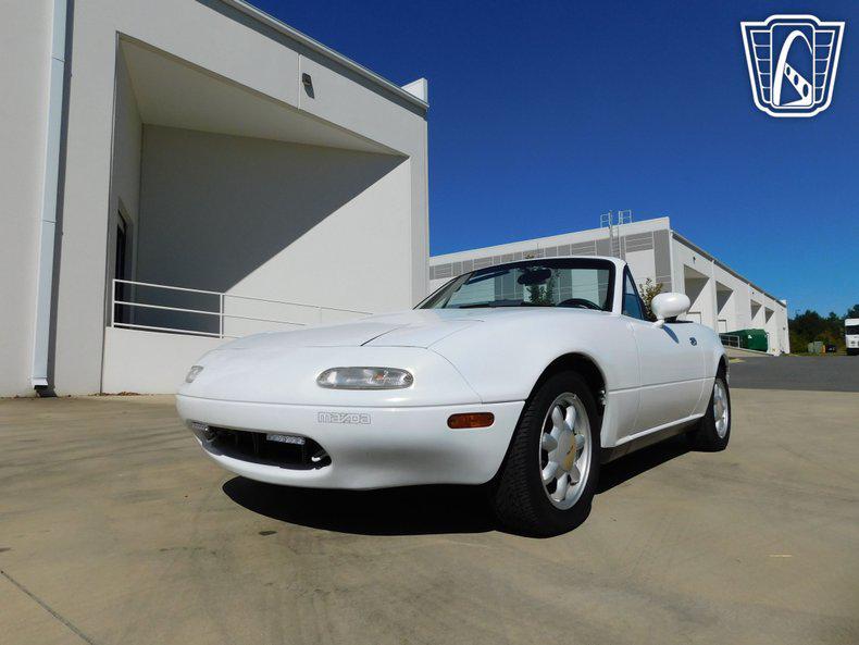 used 1990 Mazda MX-5 Miata car, priced at $9,500