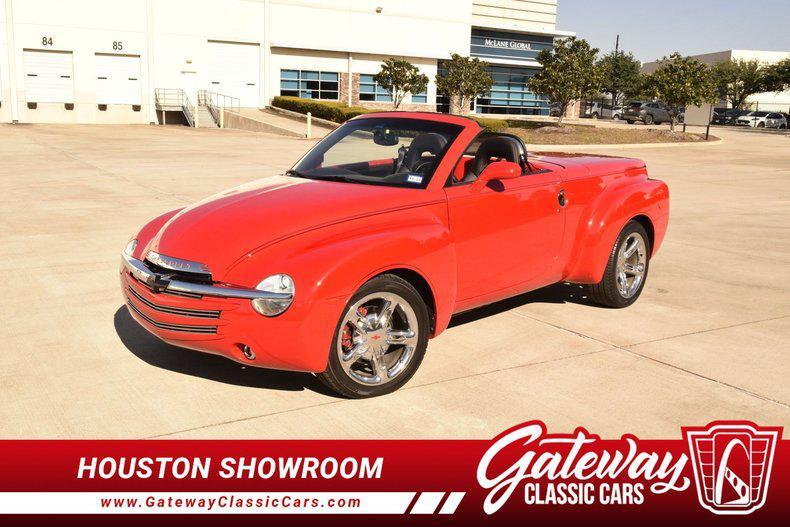 used 2005 Chevrolet SSR car, priced at $34,000