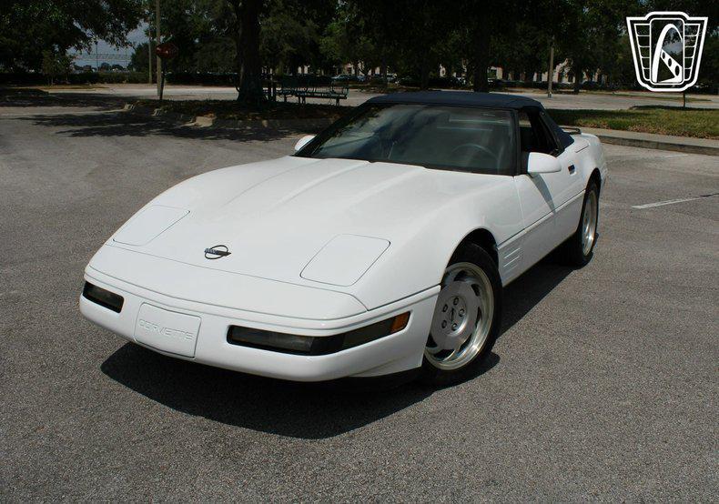used 1991 Chevrolet Corvette car, priced at $14,500