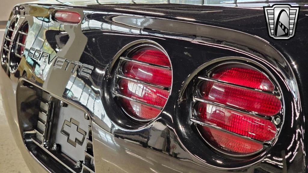 used 2000 Chevrolet Corvette car, priced at $17,500