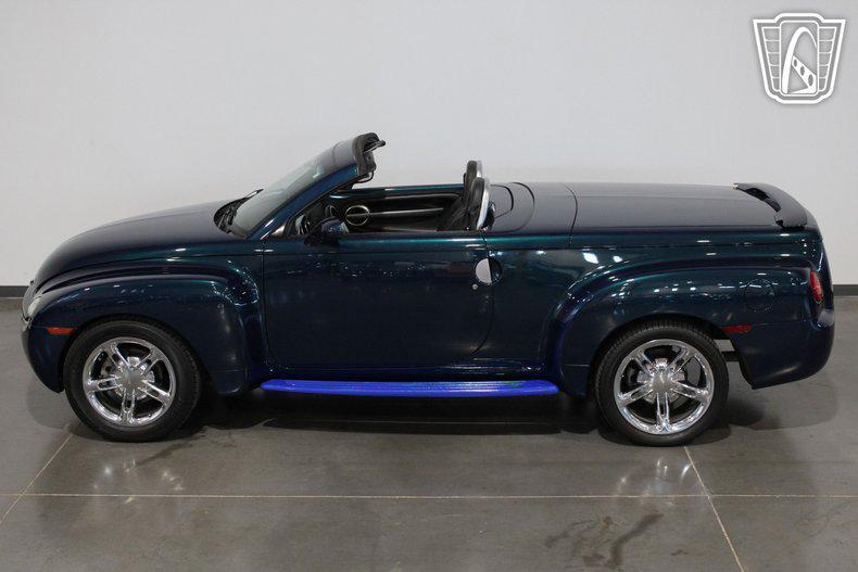 used 2005 Chevrolet SSR car, priced at $29,000