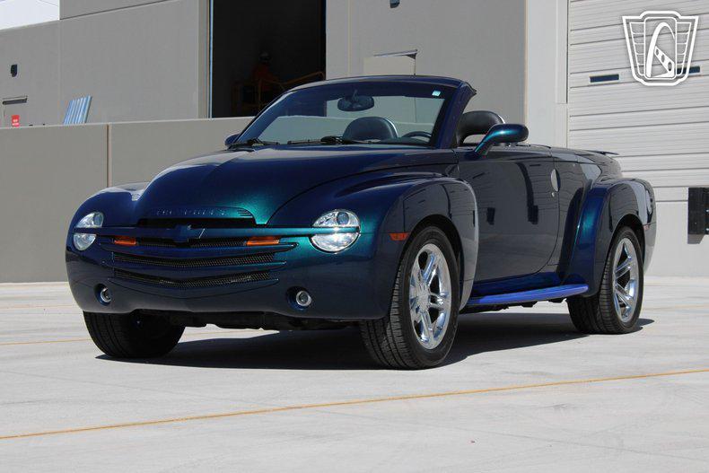 used 2005 Chevrolet SSR car, priced at $29,000