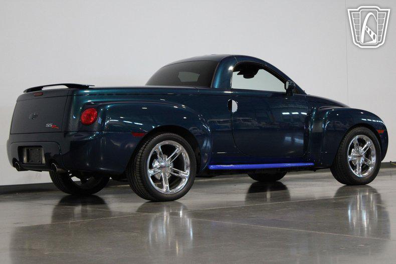 used 2005 Chevrolet SSR car, priced at $29,000