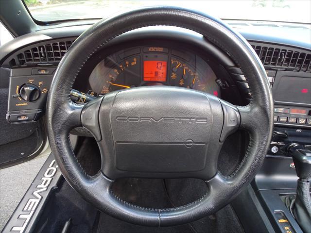 used 1992 Chevrolet Corvette car, priced at $19,500