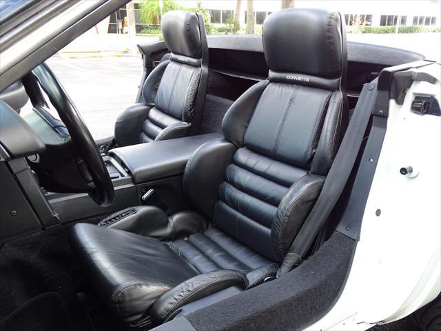 used 1992 Chevrolet Corvette car, priced at $19,500