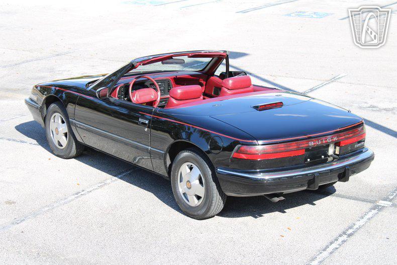 used 1990 Buick Reatta car, priced at $13,500