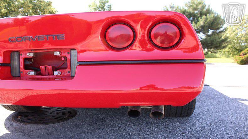used 1985 Chevrolet Corvette car, priced at $10,500