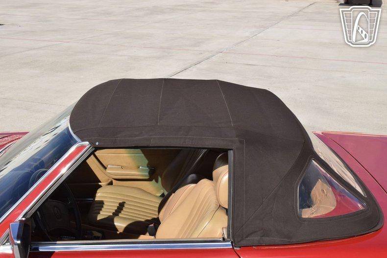 used 1988 Mercedes-Benz 560SL car, priced at $27,000