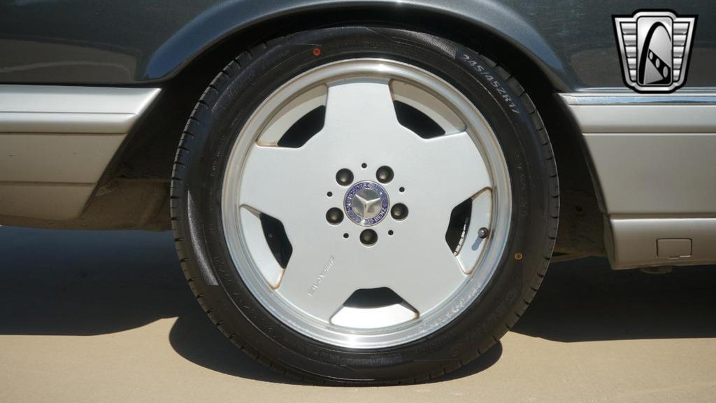 used 1986 Mercedes-Benz S-Class car, priced at $19,000