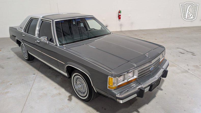 used 1988 Ford Crown Victoria car, priced at $17,000