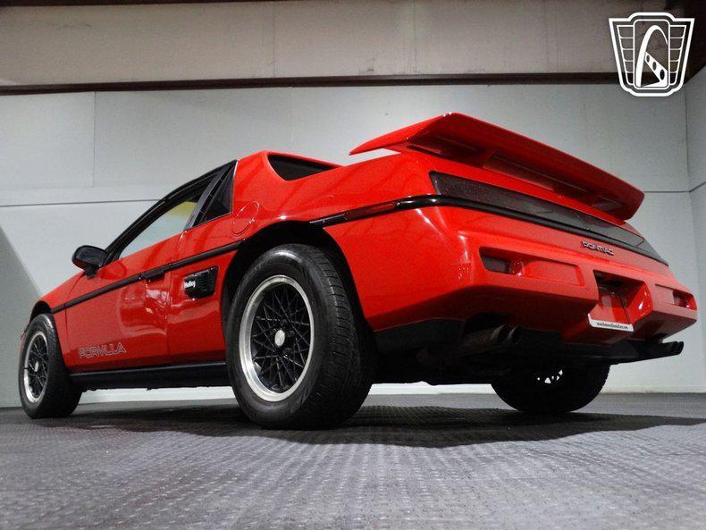 used 1988 Pontiac Fiero car, priced at $10,000
